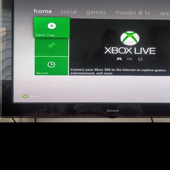 ** SOLD ** Xbox 360 Elite console 120GB: 1 controller and cords - Picture 5 of 7